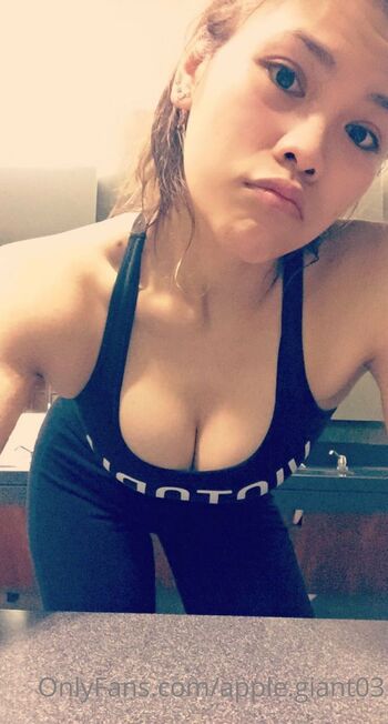 Giant gir / apple.giant03 nude photo #12