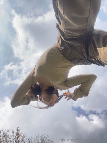 Ameliaaa Apri / april.amelia nude photo #21