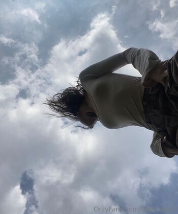 Ameliaaa Apri / april.amelia nude photo #24