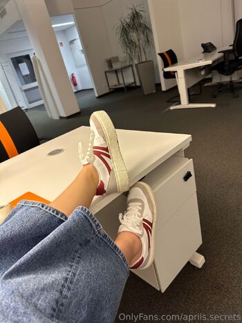 Aprils secret / aprils.secrets nude photo #8