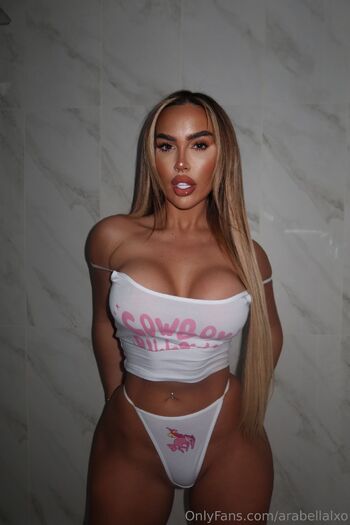 Arabella Lajares / arabellalxo nude photo #17