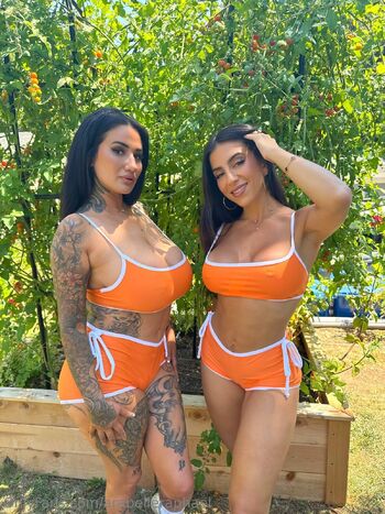 Arabelle Raphae / arabelleraphael nude photo #29