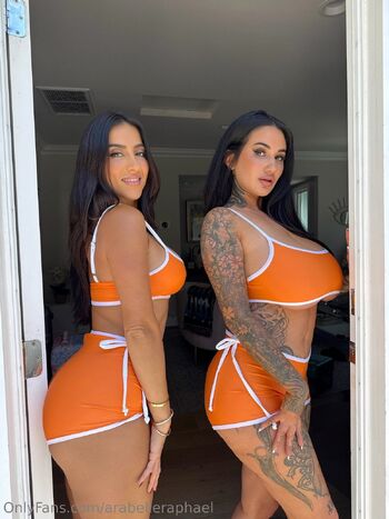 Arabelle Raphae / arabelleraphael nude photo #32