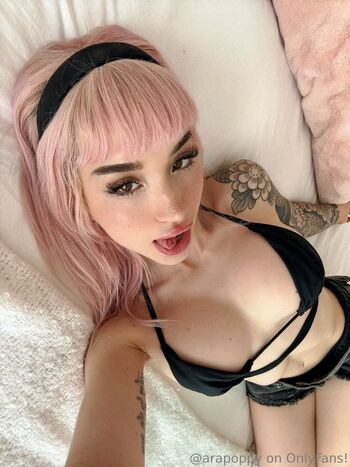 Ara / arapoppy nude photo #12