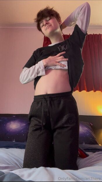 Ar / ari7here nude photo #35