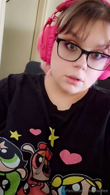 Ahri Birthday Girl video store / ariajinxfree nude photo #8