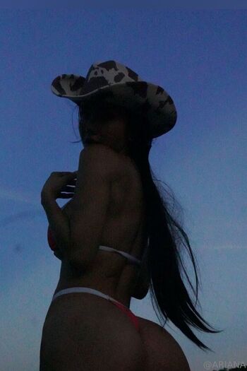 ARIAN / ariana nude photo #35