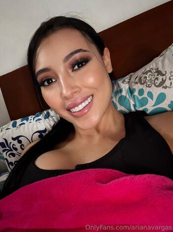 Ariana V / arianavargas nude photo #13
