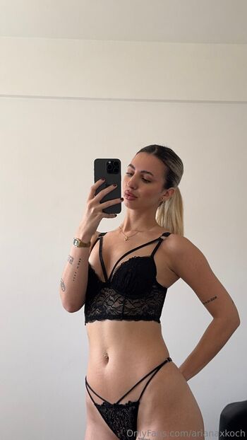 𝓐𝓻𝓲𝓪𝓷𝓪 / arianaxkoch nude photo #15