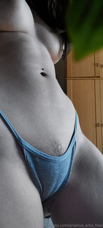 Arianna Arko Fre / arianna_arko_free / arianna_arko_official / arianna_arko96 nude photo #9