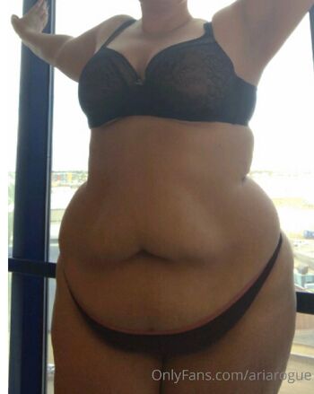 Aria Rogu / ariarogue nude photo #7