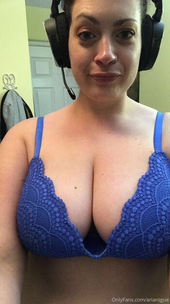 Aria Rogu / ariarogue nude photo #20