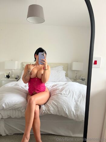 ARIA ROSE VIP / ariarosevip nude photo #19