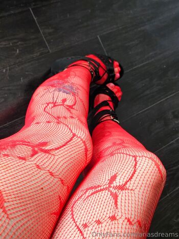 Arias Dream / ariasdreams / kinkyadventure_ nude photo #32