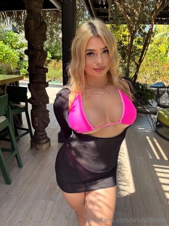 aria / ariaxbrooks nude photo #2