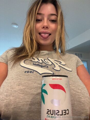 aria / ariaxbrooks nude photo #28