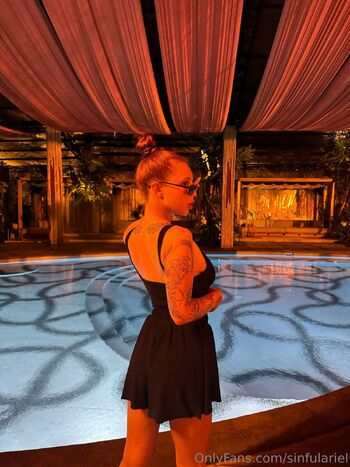 Ariel / ariel_parker nude photo #4