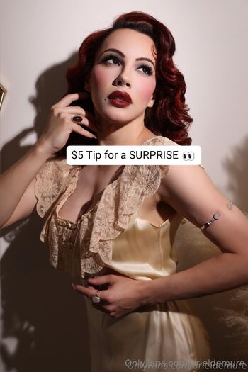 Ariel Demur / arieldemure nude photo #27