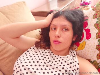 Arisextin / arielhardcr nude photo #32