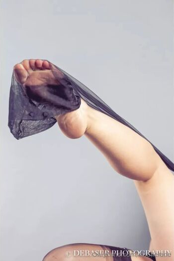 Arielle Lan / ariellelane nude photo #3