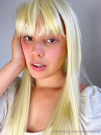 Ariel / arielpinkfree nude photo #8