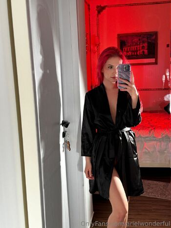 Ariel Wonder 𝗵𝗼𝘁 𝗺𝗲𝗿𝗺𝗮𝗶 / arielwonderful nude photo #7