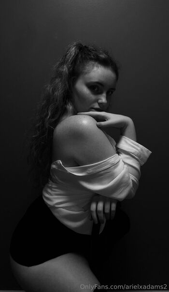Ariel Adams / arielxadams2 nude photo #2
