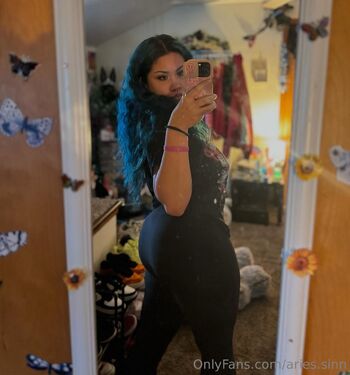 Sierr / aries.sinn / aries_sinn nude photo #16