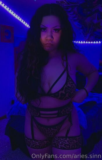 Sierr / aries.sinn / aries_sinn nude photo #19