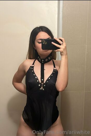 Ariadn / ariiwhite nude photo #8