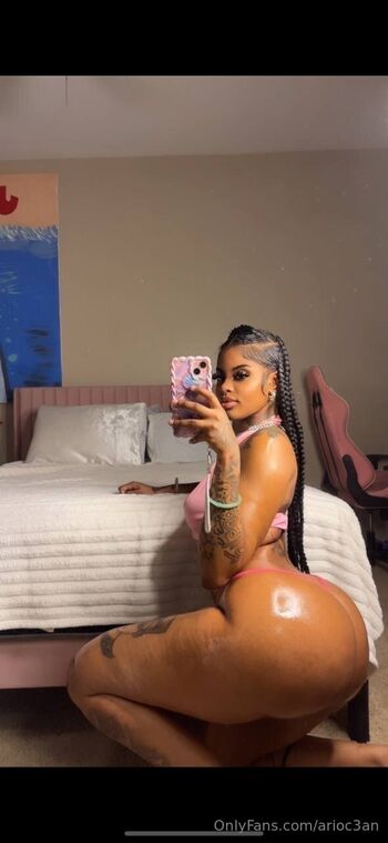 Creamy Phat / arioc3an nude photo #5