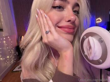 ari oft / arioftv nude photo #13