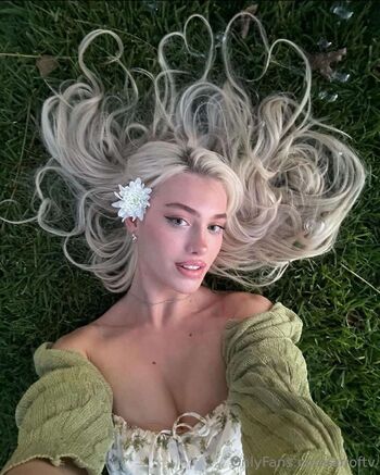 ari oft / arioftv nude photo #20