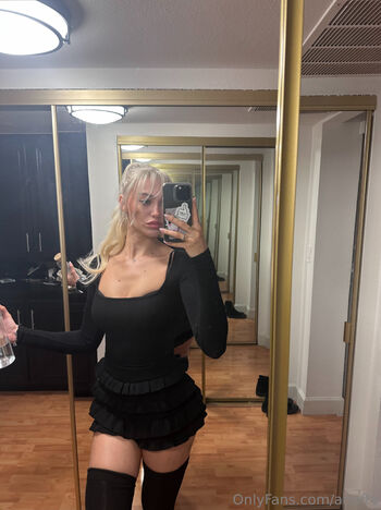 ari oft / arioftv nude photo #32