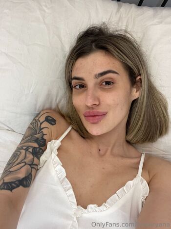 Ariya ka / ariyakay nude photo #11