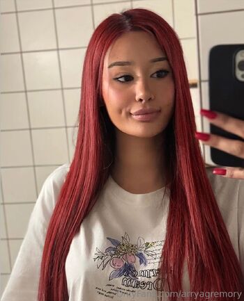 Arrya Graham / arryagraham nude photo #2