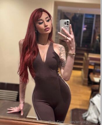 Arrya Graham / arryagraham nude photo #5