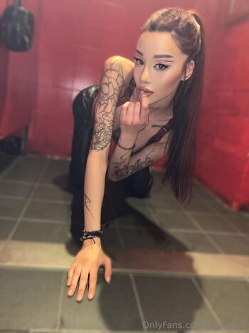 Arrya Graham / arryagraham nude photo #13