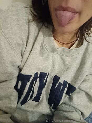 Artemisi / arte_misia01 nude photo #1