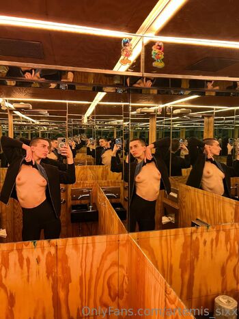 Artemis Six / artemis_sixx nude photo #28