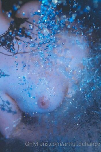 artful defianc / artful.defiance nude photo #1