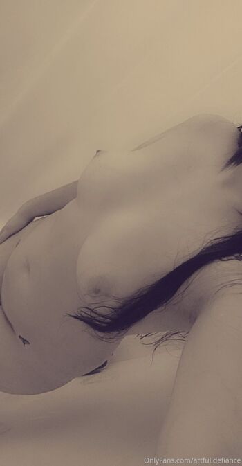 artful defianc / artful.defiance nude photo #8