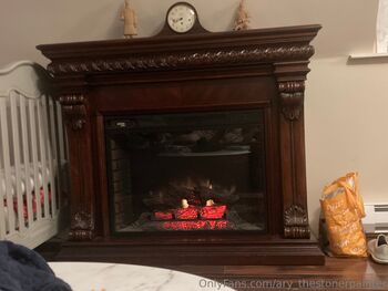 Ar / ary_thestonerpainter nude photo #2