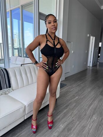 𝐋𝐎𝐀𝐃 𝐄𝐀𝐓𝐄𝐑 / aryanatv nude photo #34