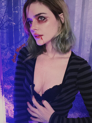 Ashes Free Noodles / ashemareefree nude photo #2