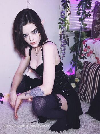 Ashes Free Noodles / ashemareefree nude photo #13