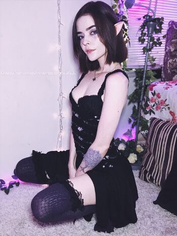 Ashes Free Noodles / ashemareefree nude photo #37