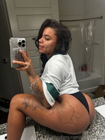 Ashle / ashhdabrattt / ashhdaabrattt nude photo #6