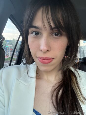 ashlee vr