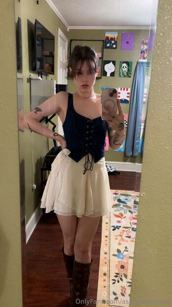 Ashley / ashleyadamsss nude photo #13